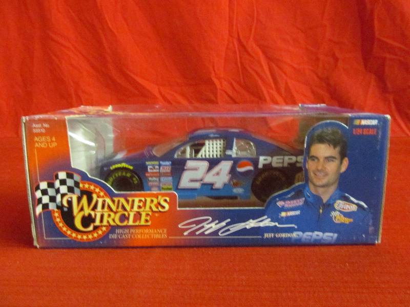 winners circle car