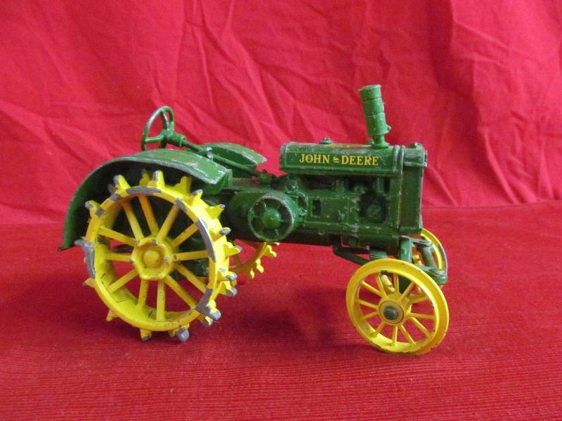 john Deere tractor