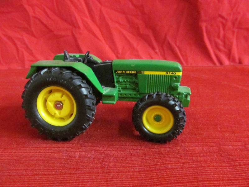 john Deere tractor