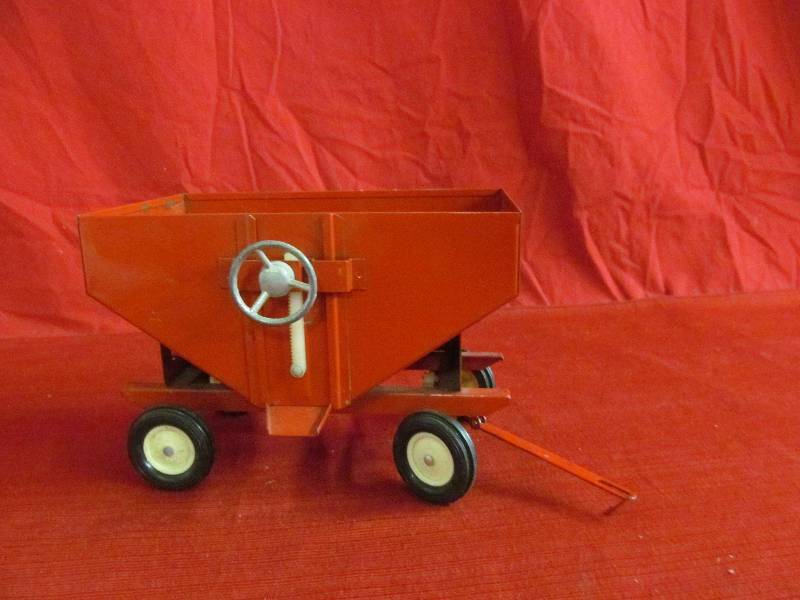 international grain wagon
