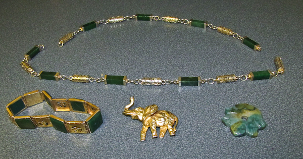 very nice gold tone and jade bracelt and necklace