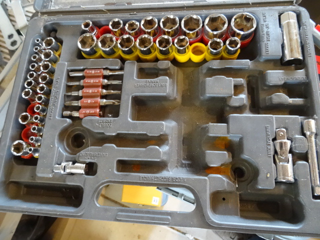 Misc scokets and adapters
