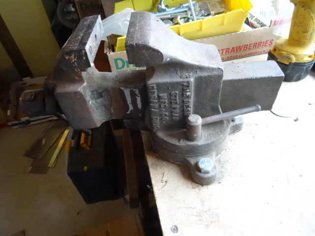 3 14 bench vise