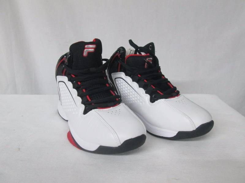 lot 64 image: Fila Mens Big Bang Basketball Shoe