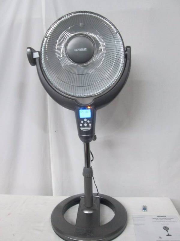 lot 39 image: Optimus 14 Oscillating Digital Heater with Remote
