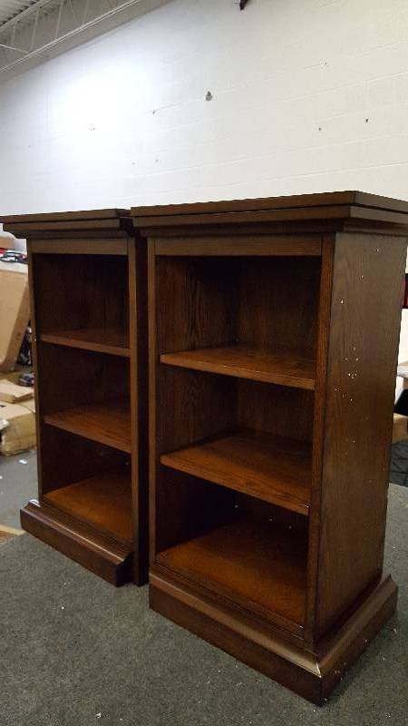 lot 62 image: Two Solid Oak End TableNight stands - Walnut