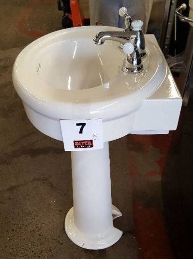 lot 31 image: American Standard Pedestal Combo Bathroom Sink with 8 in. Centers in WhiteIvory