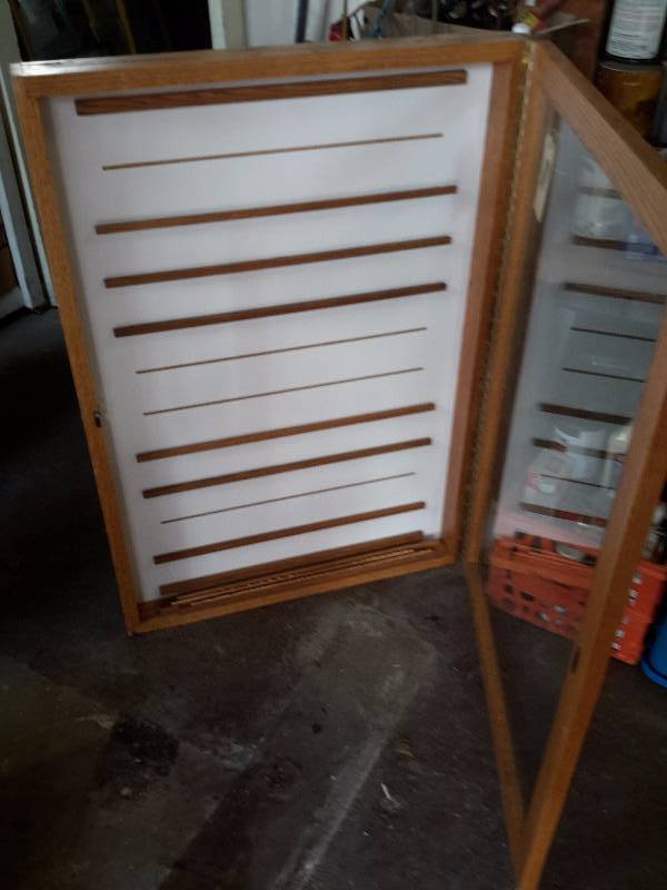 lot 9 image: Oak Display cabinet.. 30 in x 44in x 4in deep.