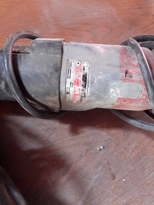 lot 59 image: 2, Heavy Duty MILWAUKEE Sawsalls..