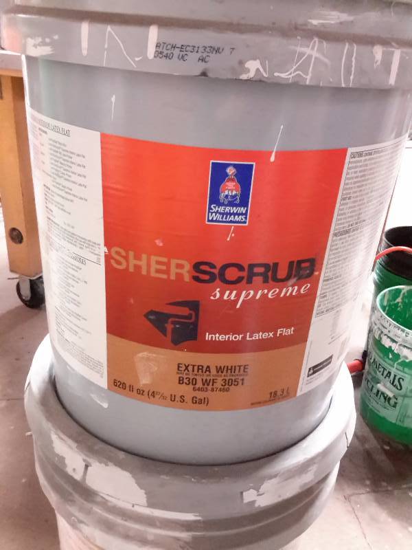 lot 74 image: 3, 5 Gallon pails of Interior, White Latex paint.. Open but full