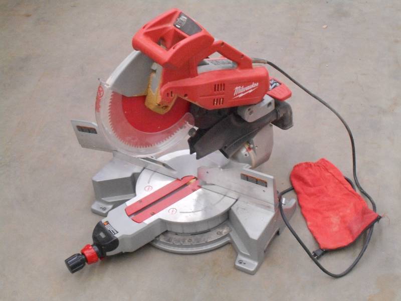 Milwaukee Heavy Duty 12 Compound M...
