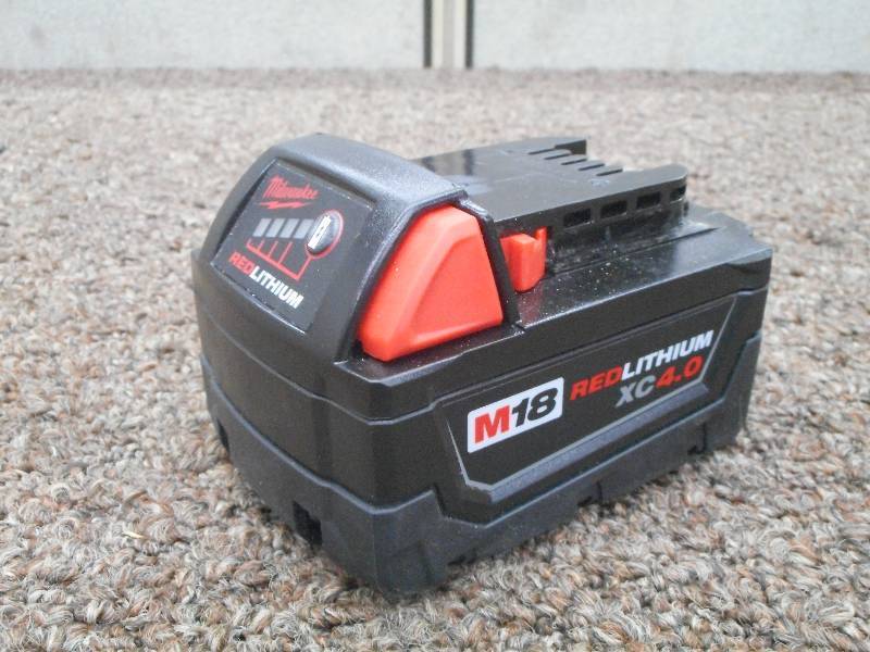 Milwaukee M18 Red Lithium XC 4.0 Ba...