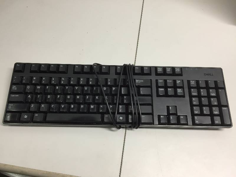 COMPUTER, MONITOR, KEYBOARD AND MOUSE