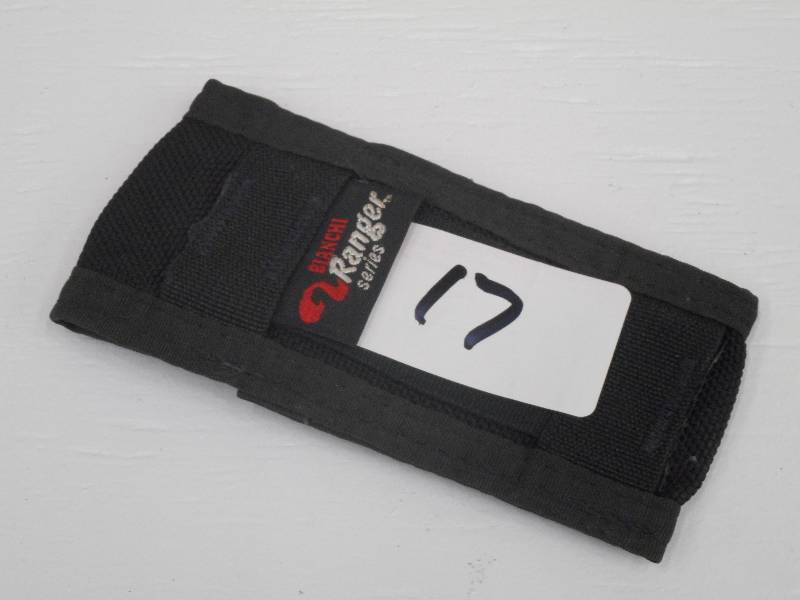 lot 17 image: Bianchi Ranger Series Mag Holster, ...