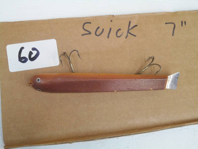 lot 60 image: (1) 7 Suick Muskie Lure ...