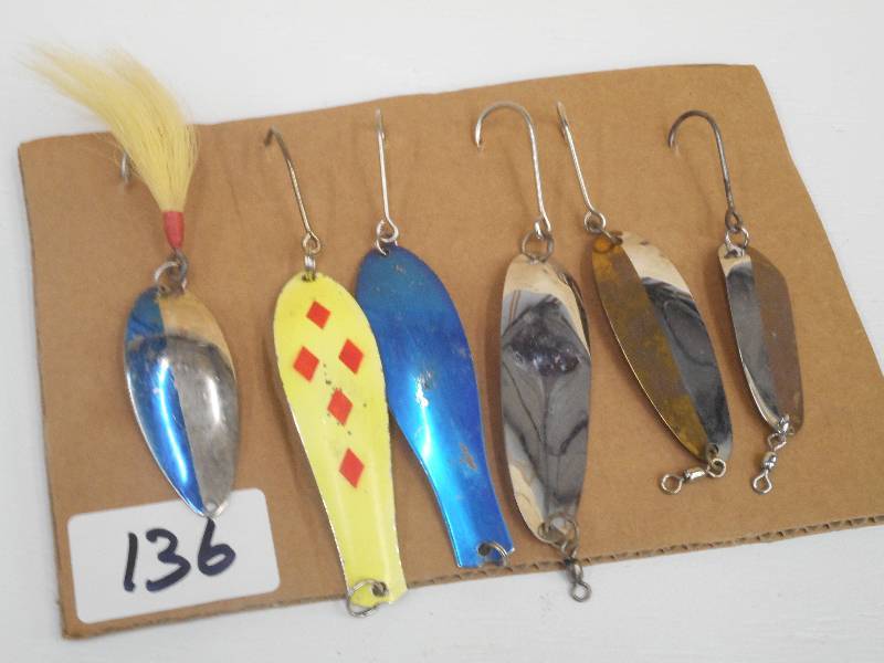 lot 136 image: (1) Lot Of (6) Spoon Lures ...
