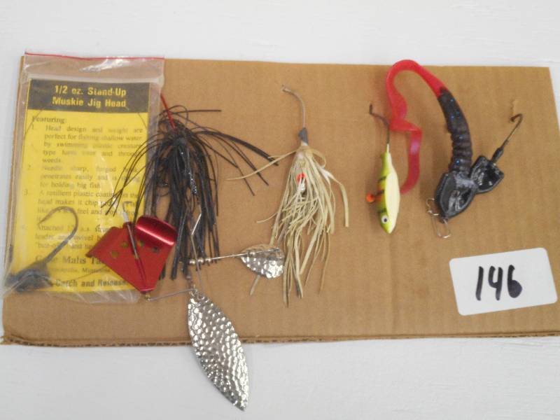 lot 146 image: Lot Of (6) Assorted Lures ...