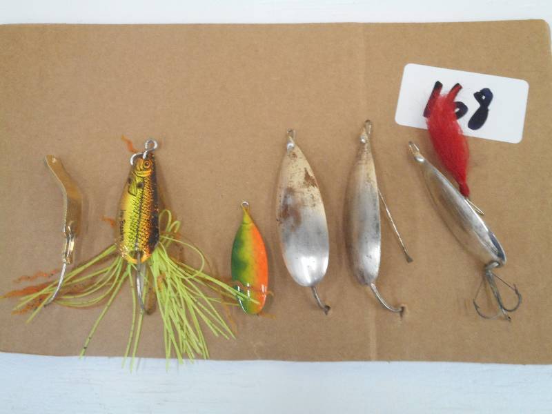 lot 168 image: Lot Of (6) Assorted Spoon Lures ...