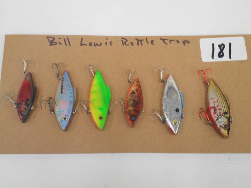 lot 181 image: Lot Of (6) Bill Lewis Rattle Trap L...