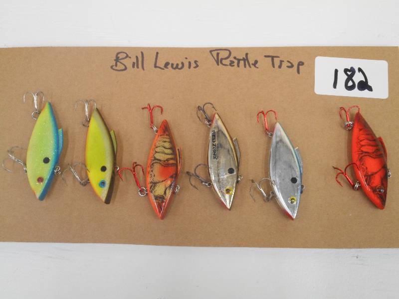 lot 182 image: Lot Of (6) Bill Lewis Rattle Trap L...