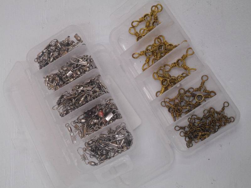 lot 207 image: (2) Trays Full Of Assorted Swivels ...
