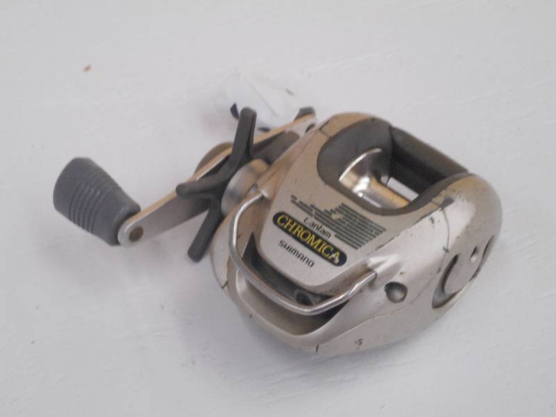 lot 225 image: Shimano Chromica CM200-A Casting Re...