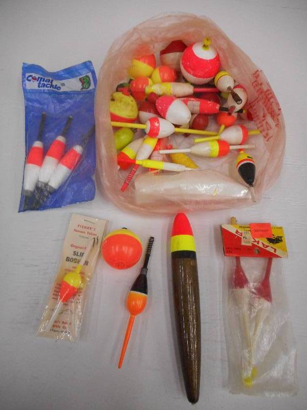 lot 235 image: Lot Of Assorted Fishing Bobbers ...