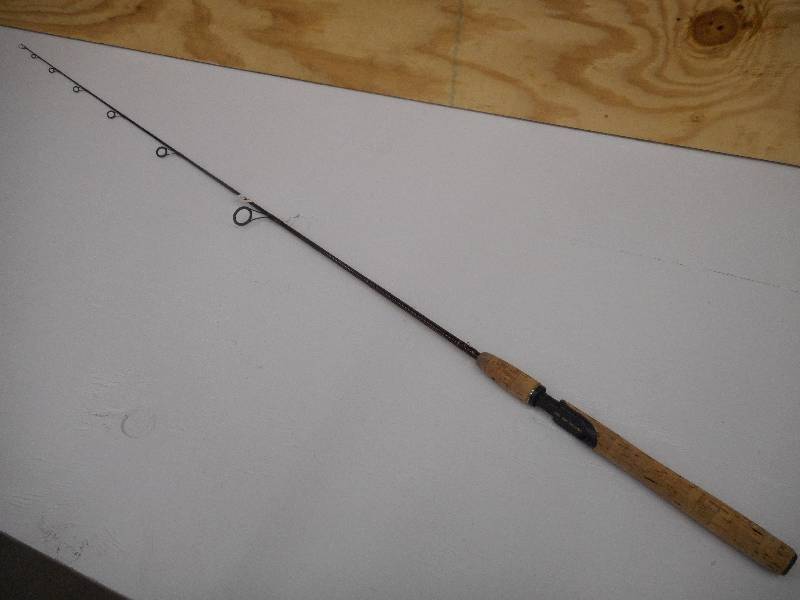 lot 253 image: Guide Series Advantage IM6 6ft Medi...