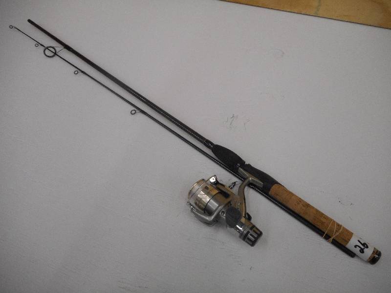lot 263 image: Daiwa Sweepfire 66 Medium Action ...