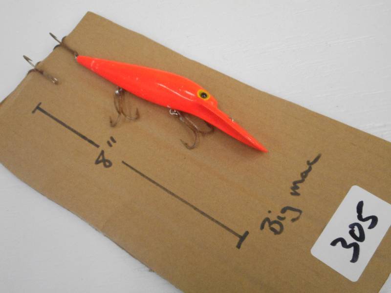 lot 305 image: (1) Big Mac Muskie Crankbait Lure ...