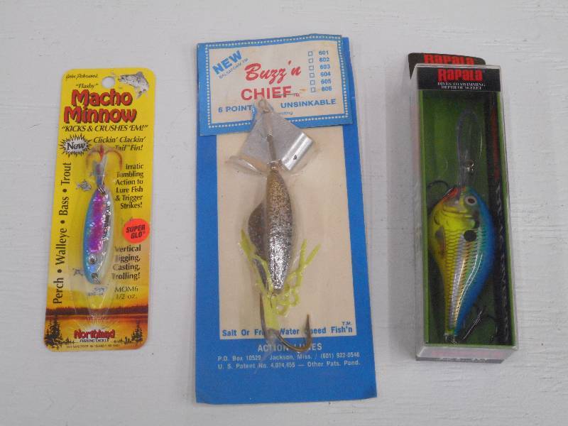 lot 316 image: Lot Of (3) New Fishing Lures ...