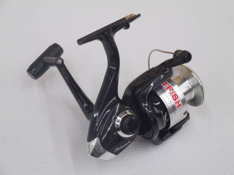 lot 342 image: Shakeapeare CatFish Spinning Reel ...