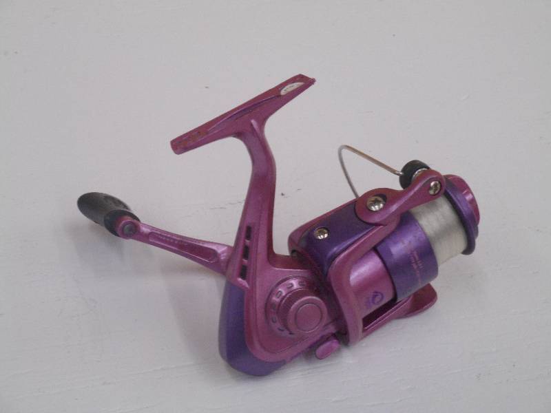 lot 343 image: Shakeapeare Firebird Spinning Reel ...