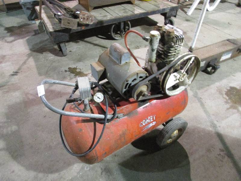 Air compressor
