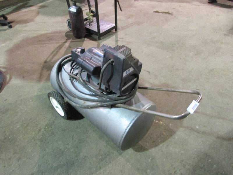 Air compressor