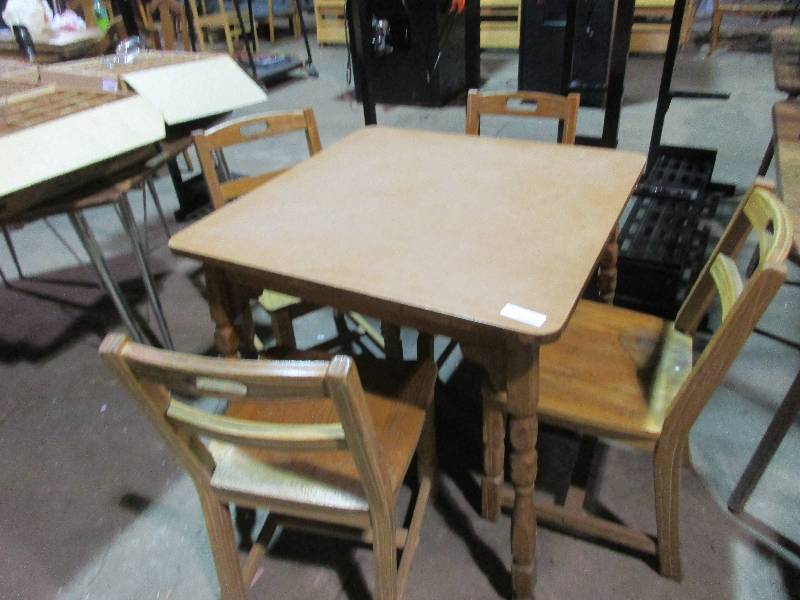 Table & 4 chairs