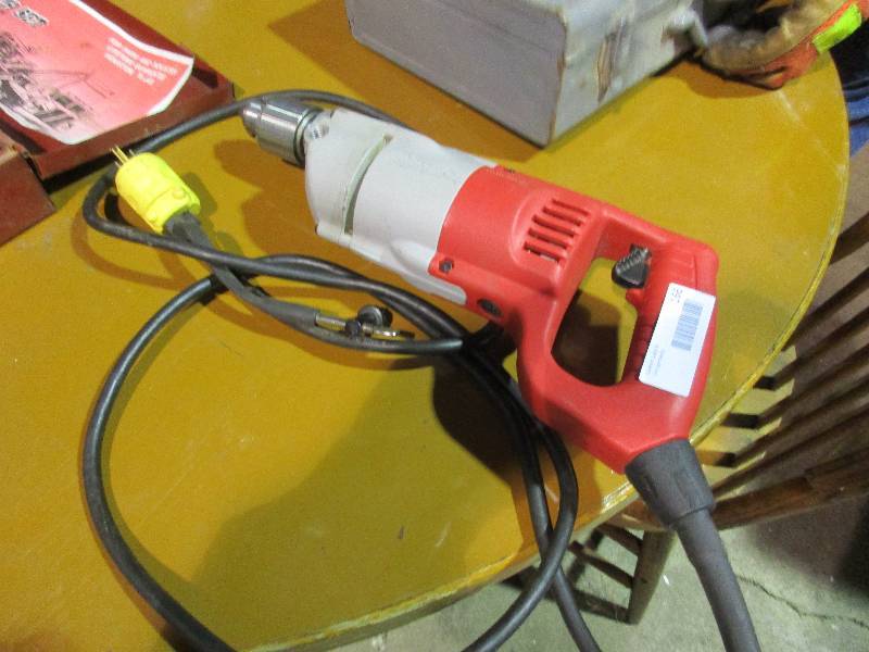 Milwaukee 12 Drill