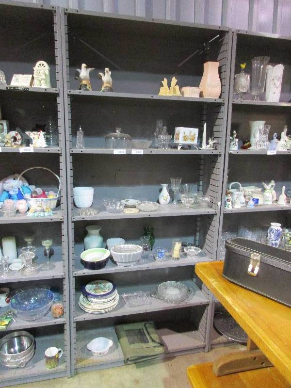 Shelf Unit
