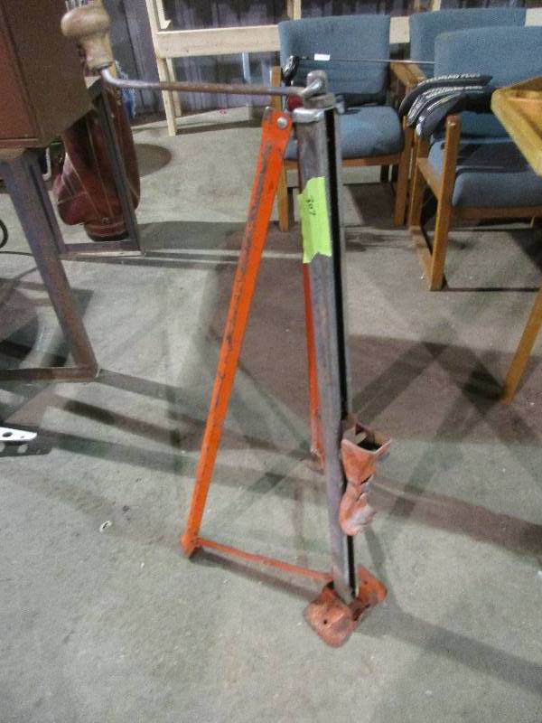 Tripod Jack
