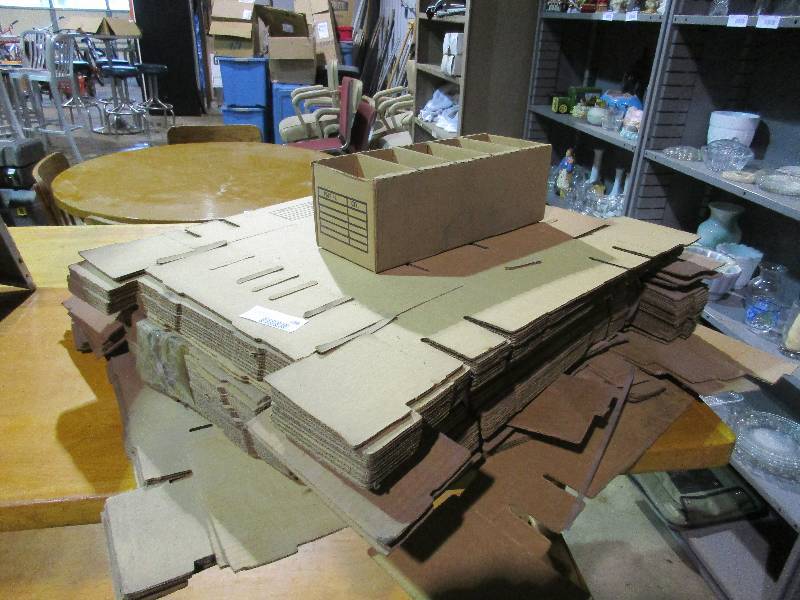 Parts containers