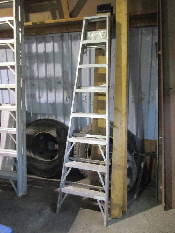 Step Ladder
