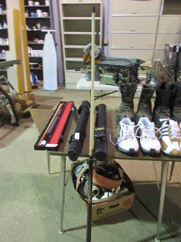 Pool cue