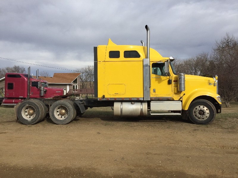 International 9900 i