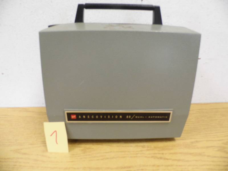 lot 7 image: Anscovision 88 Projector