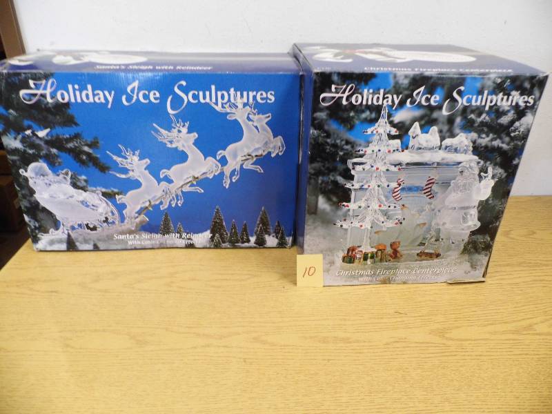 lot 10 image: Holiday Ice Sculptures