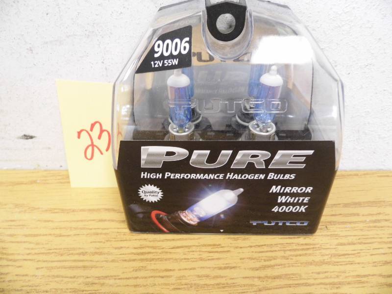 lot 23 image: New Pure Halogen Bulbs