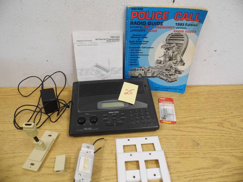 lot 25 image: Scanner, Police Call Guide, Light Bulbs