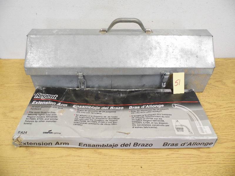 lot 51 image: Tool Box - Regent Extension Arm