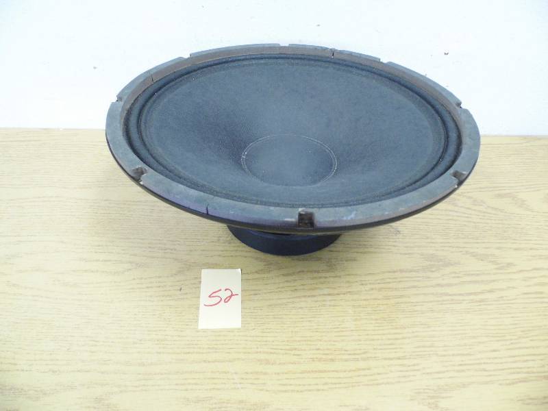 lot 52 image: Speaker