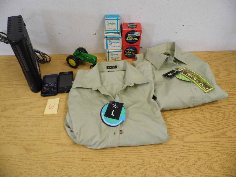 lot 61 image: Camera Lenses - Modem - New Shirts
